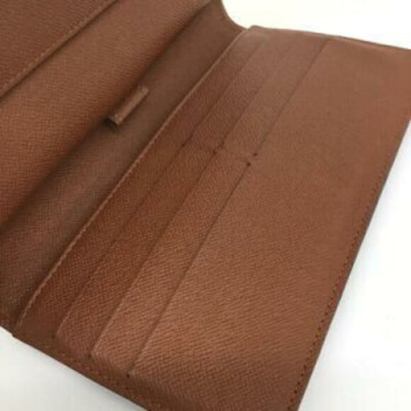 Louis Vuitton Tri fold Long Wallet Monogram - Picture 9 of 9